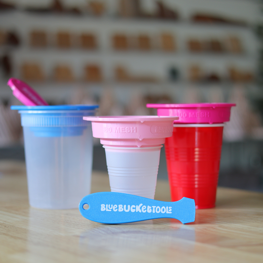 Mini Sieve with Spatula for Glaze Tests